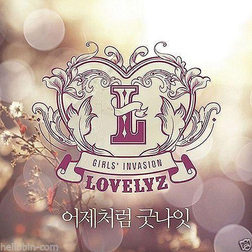 1CD Logo - Lovelyz' Invasion (1st Album) [1CD + Post Card] + Gift K POP