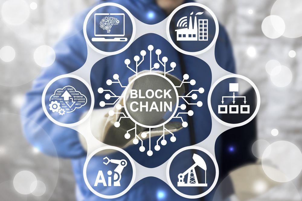 B3i Logo - B3i launches insurance solutions on a blockchain platform across the ...