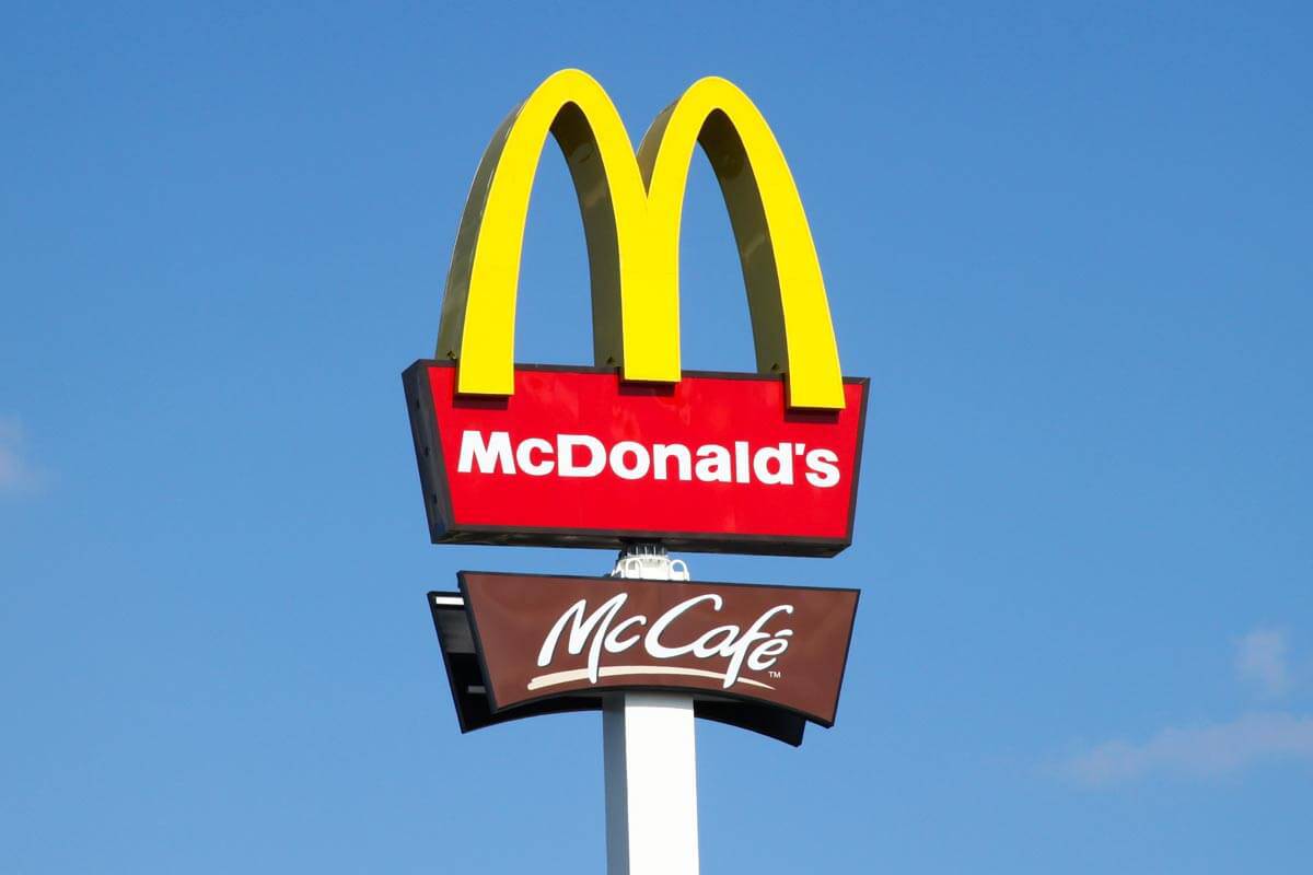 McDonald Logo - History Of The McDonald's Logo Design - Evolution and Meaning