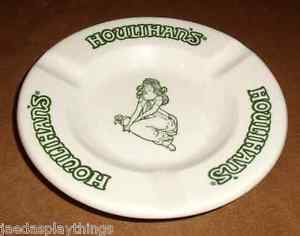 Houlihan's Logo - Houlihans Restaurant Ashtray Ash Tray Round Green & White 5.5