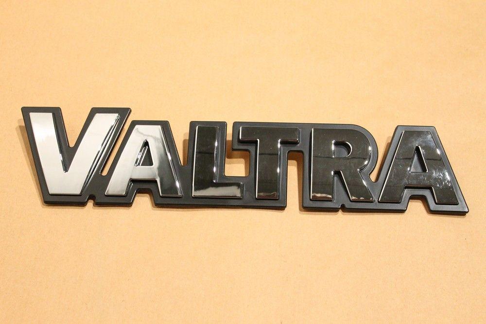 Valtra Logo - Emblem, Valtra - Valmet / Valtra - 8000-series - 8050 - Purkupojat