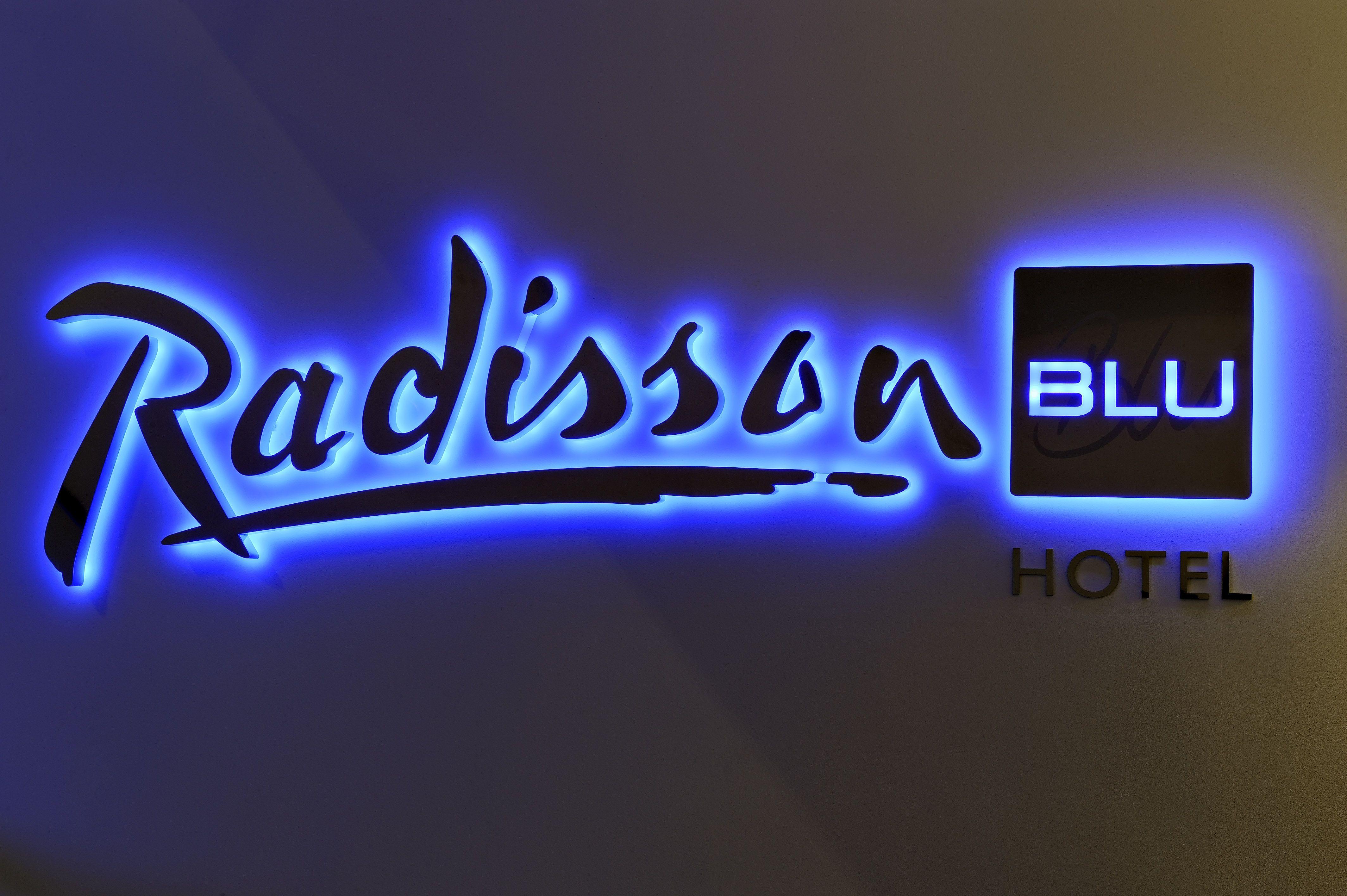 Radisson Logo - Attractive One Day Promo From Radisson Blu% Off 2 Night+ Stays