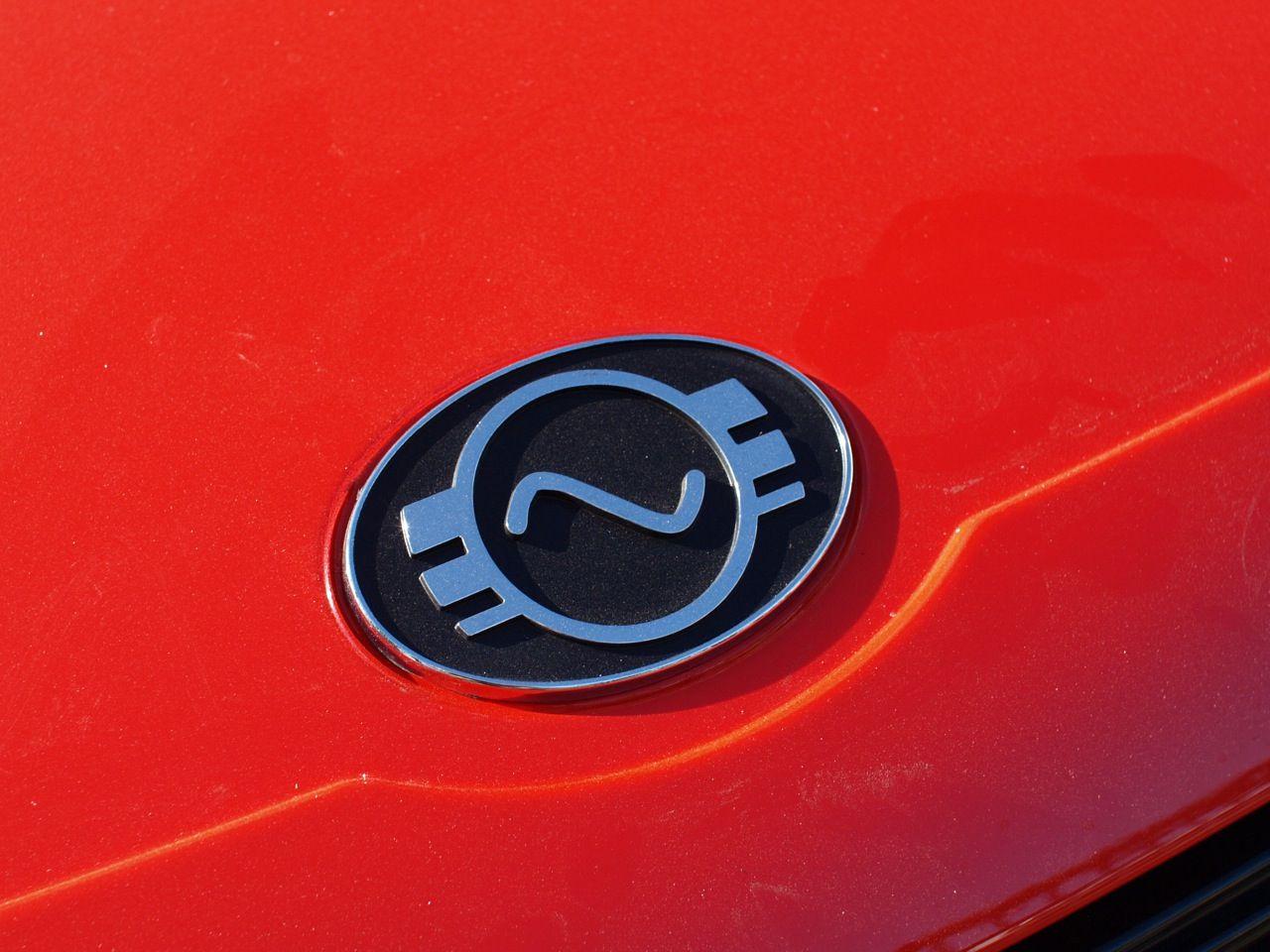 Wheego Logo - AltCar 2009: Wheego Whip Photo Gallery - Autoblog