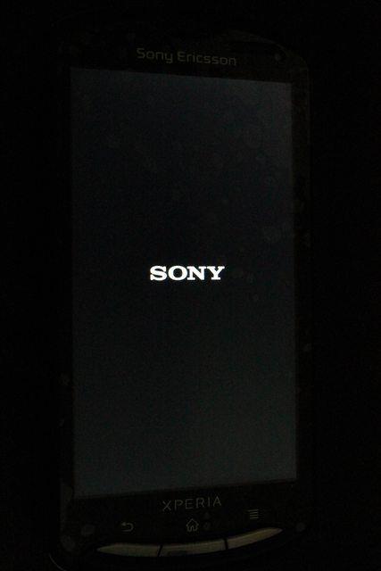 Xperia Logo - reboot Xperia Pro is stuck in bootloop. How to fix?