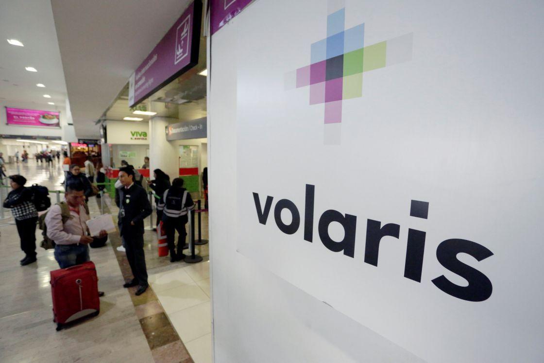 Volaris Logo - Volaris ofrece vuelos gratuitos para reunir familias separadas por ...