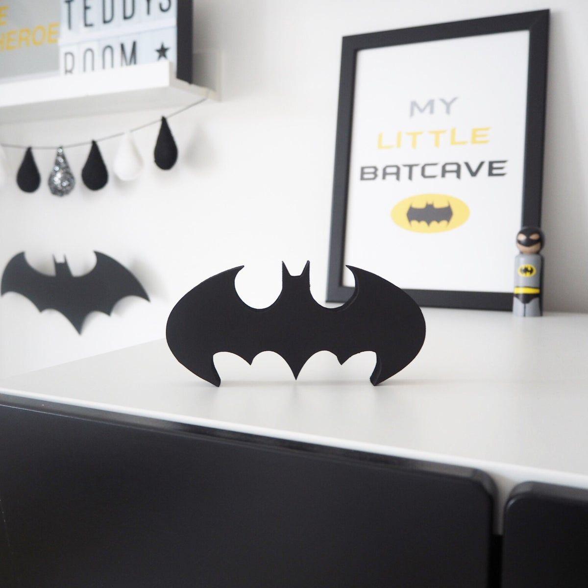 Shelfie Logo - Freestanding Batman Logo Shelfie