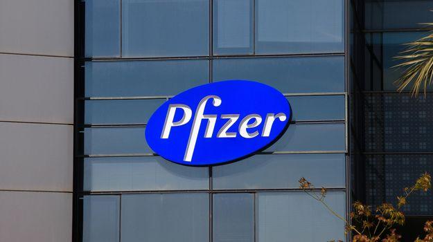 Xeljanz Logo - High Dose of Pfizer's Xeljanz Raises Red Flag in a Post-Marketing ...
