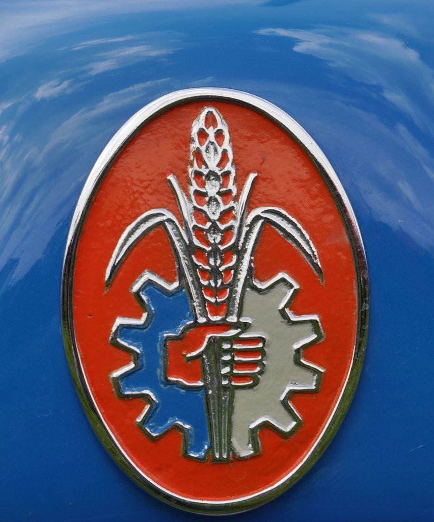 Fordson Logo - Fordson Logo | Does what it says on the tin - Machine for cr… | Flickr