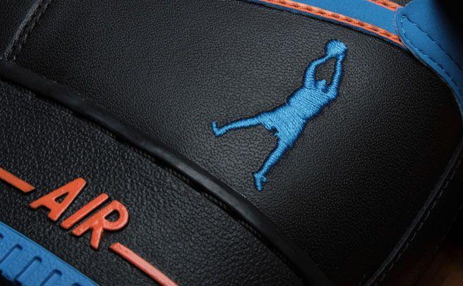 Kobe's Logo - The Greatest Signature Sneaker Logos Of All-Time | Sole Collector