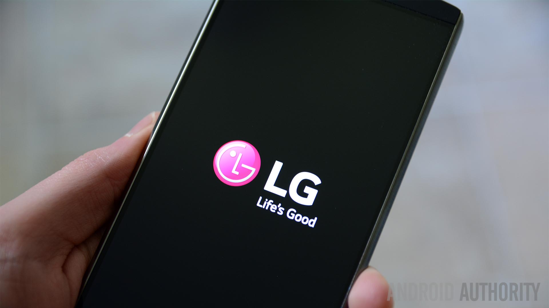 V1.0 Logo - The LG V10 might have the same bootloop problem as the G4