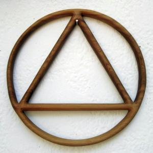Triangle in Circle Company Logo - Triangle inside Circle Occult Illuminati Symbol | Muslims and the World