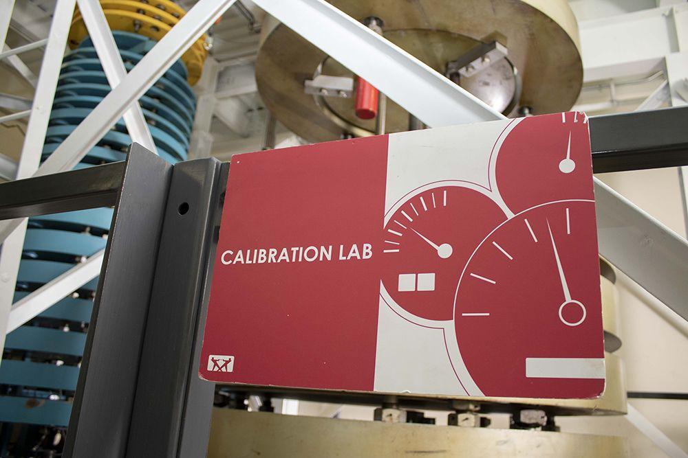 Instron Logo - Instron Calibration Laboratory Goes Global - Instron