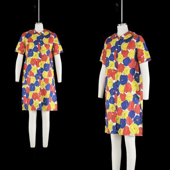 Red and Yellow Peter Pan Logo - Vintage 1960's Peter Pan Collar Dress - Floral Print Cotton - Red Yellow  Blue Poppy - Button Front - Short Sleeve - Deadstock - Medium