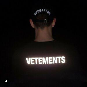 Vetements Logo - Details about Vetements 3M Reflection Logo T shirts tees Hiphop Streetwear