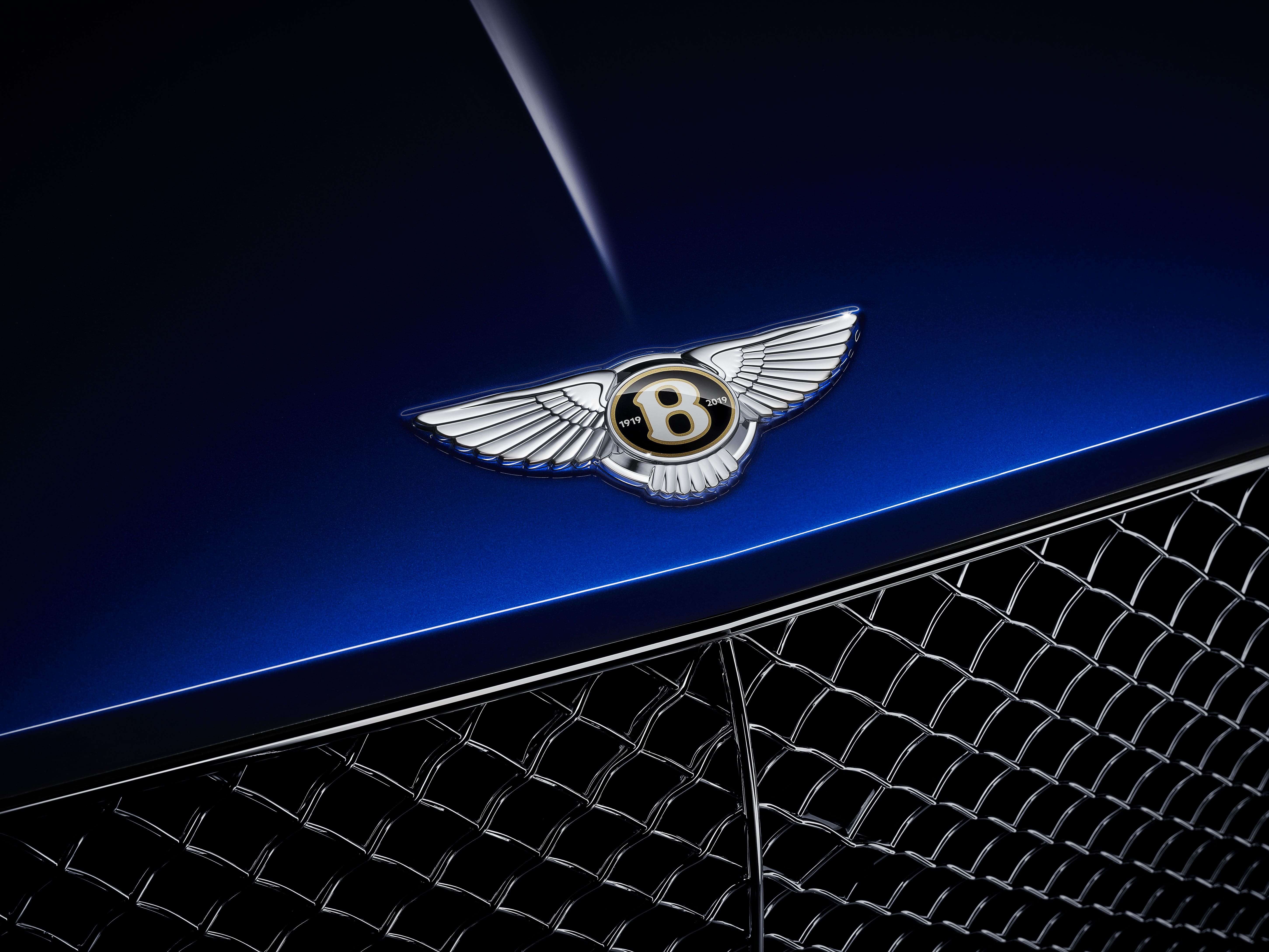 Bentely Logo - Unique Centenary Features for Every New Bentley | Paul Miller ...