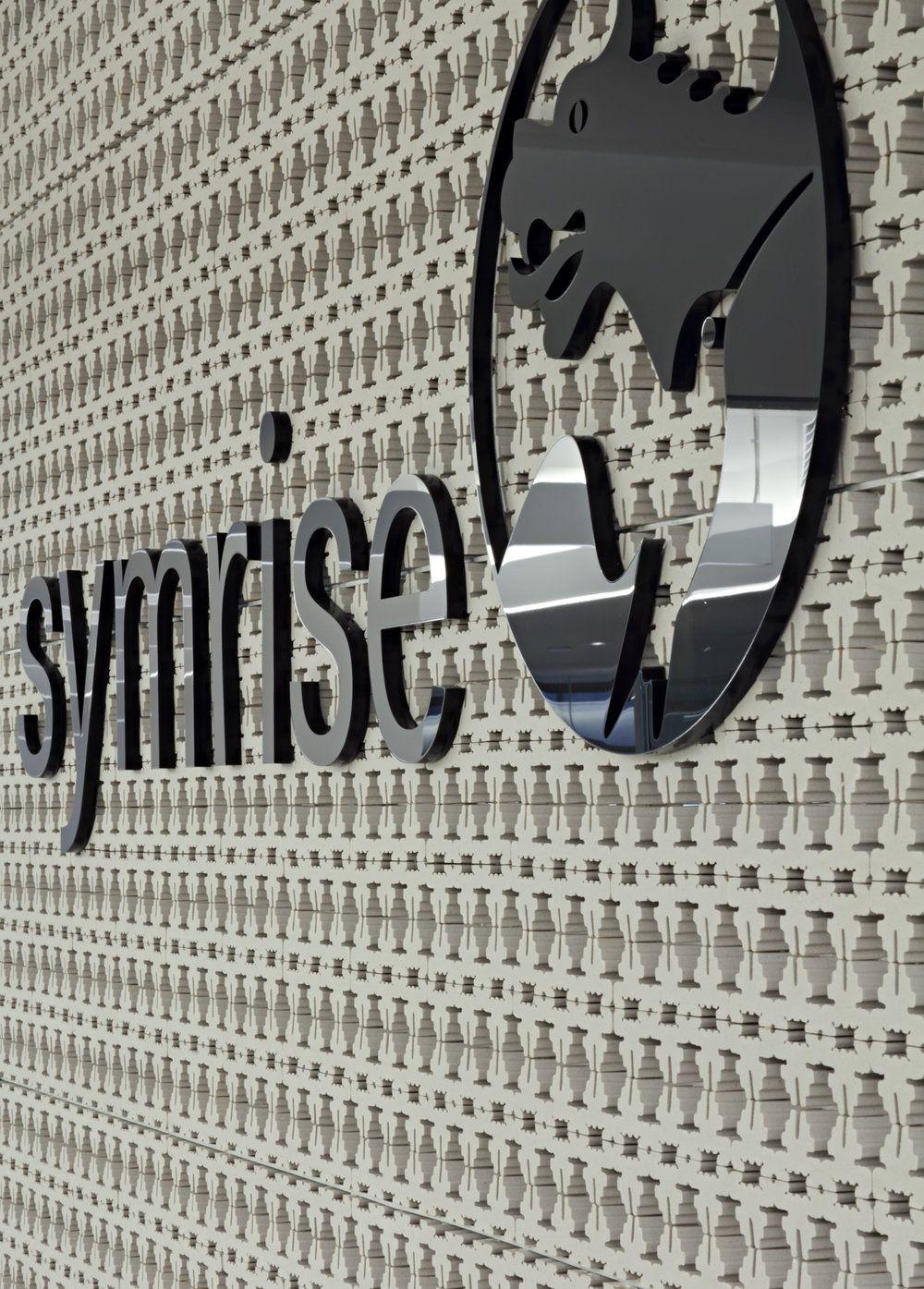 Symrise Logo - Symrise - 2LS