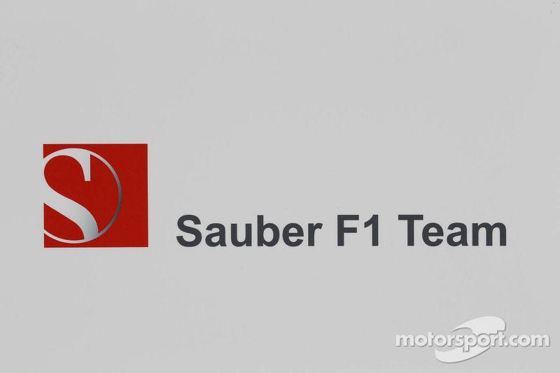 Sauber Logo - Sauber Logo at Australian GP