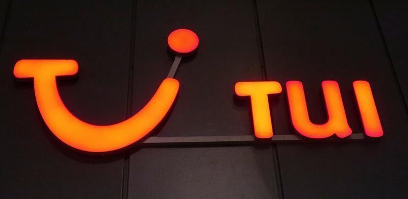 TUIfly Logo - TUI ordered to compensate customers delayed by staff sickness action ...