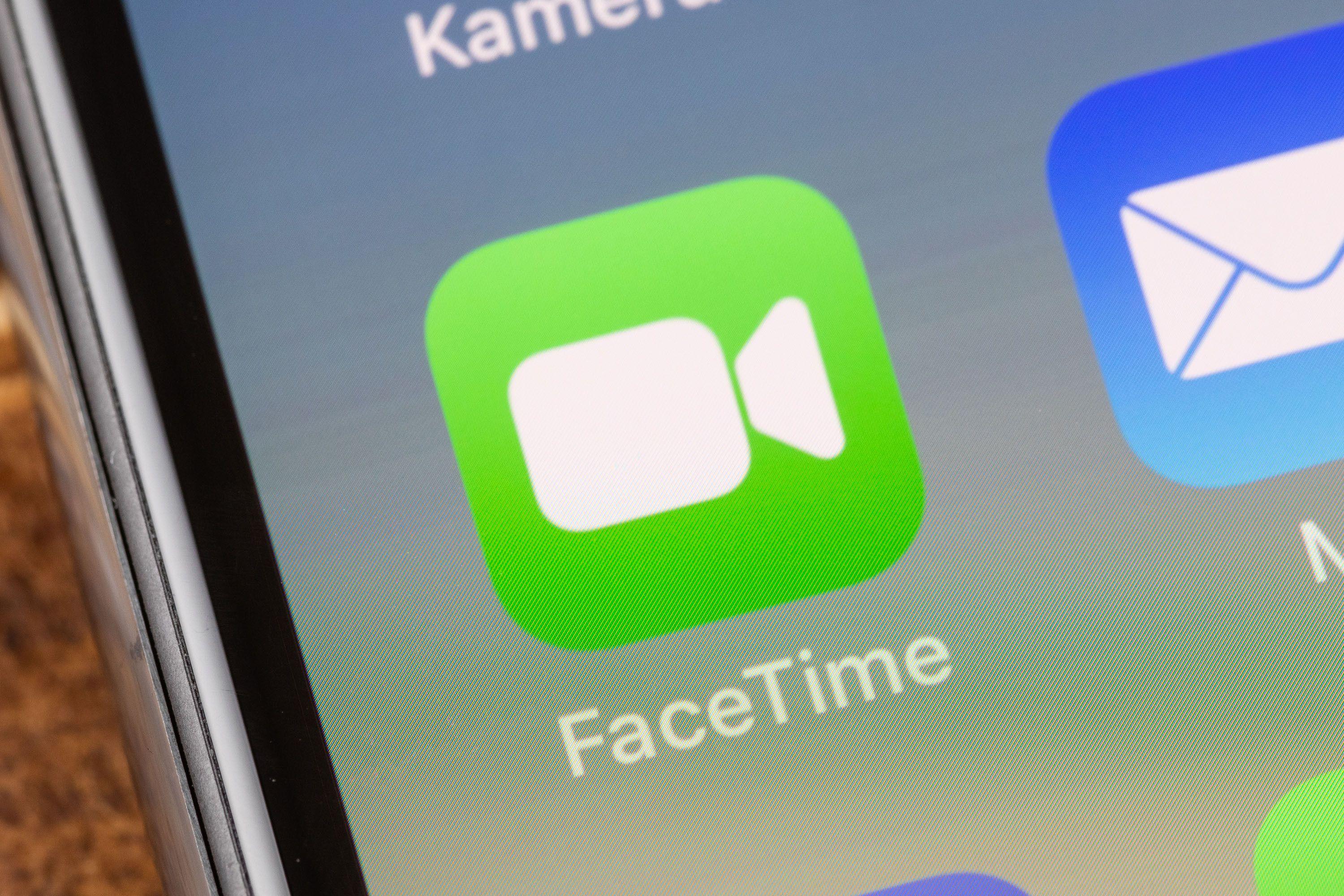 Factime Logo - House Committee demands transparency from Apple on FaceTime bug