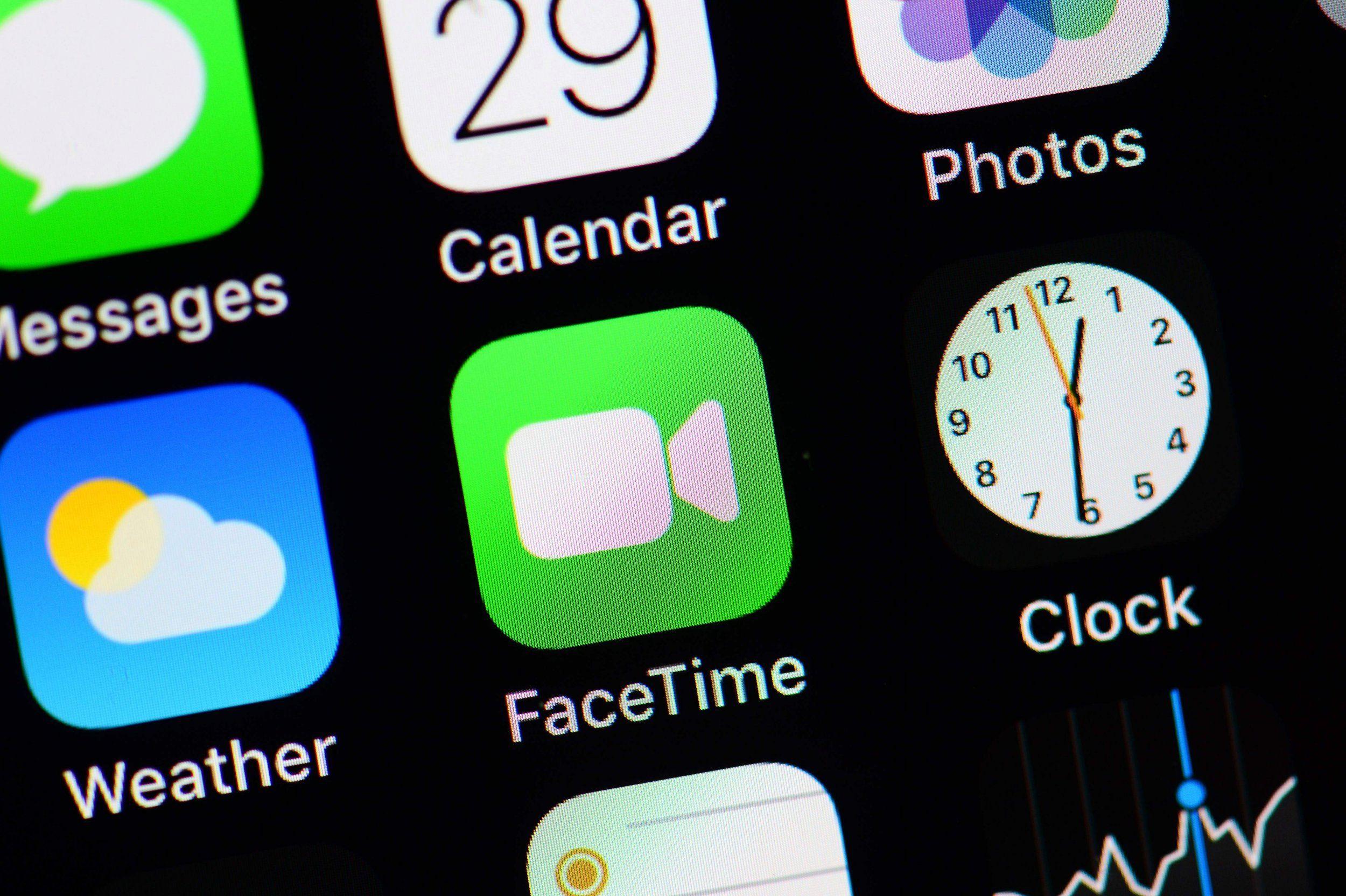 Factime Logo - Where do FaceTime Live Photo go now Apple has brought them back