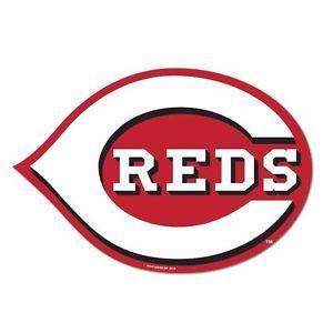 New Reds Logo - CINCINNATI REDS ATTACHABLE CAR GRILL LOGO ON THE GOGO