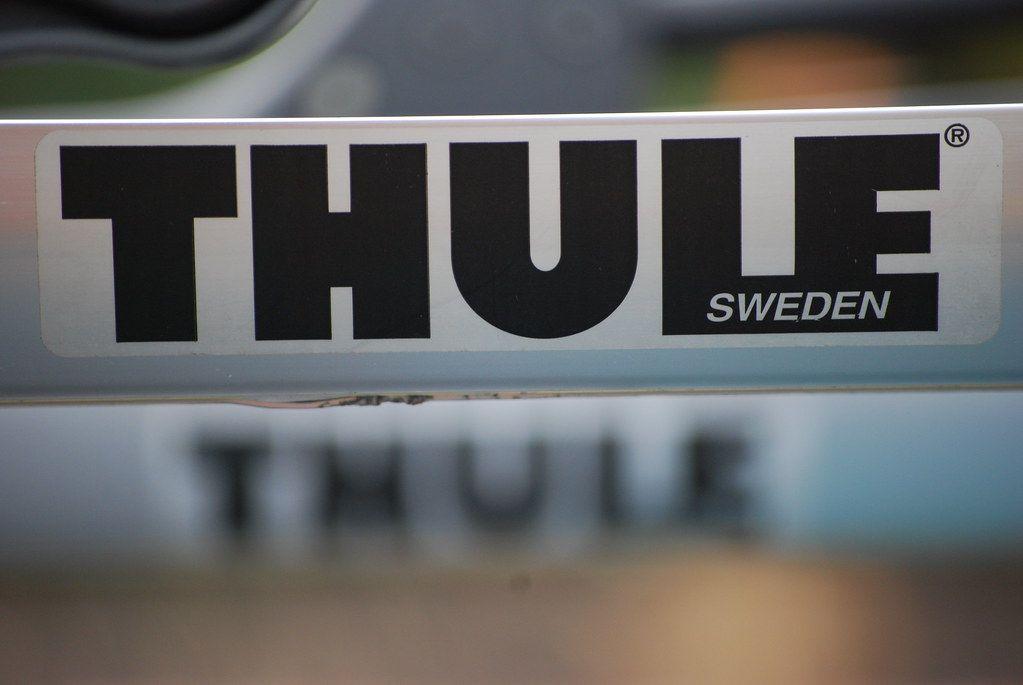 Thule Logo - Thule Logo Shadow | Thule logo close up with a shadowing log ...