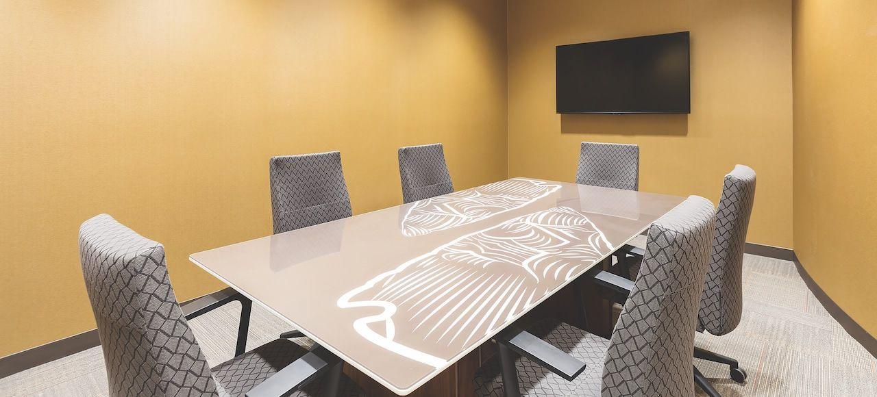 Prismatique Logo - Prismatique Conference, Training, Meeting, Occasional Tables ...