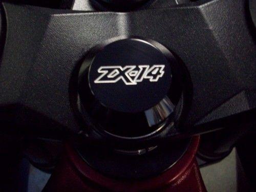 Zx14 Logo - 2006 2011 Kawasaki ZX14 Black Limited Edition Triple Tree Cap With Engraved ZX14 Logo