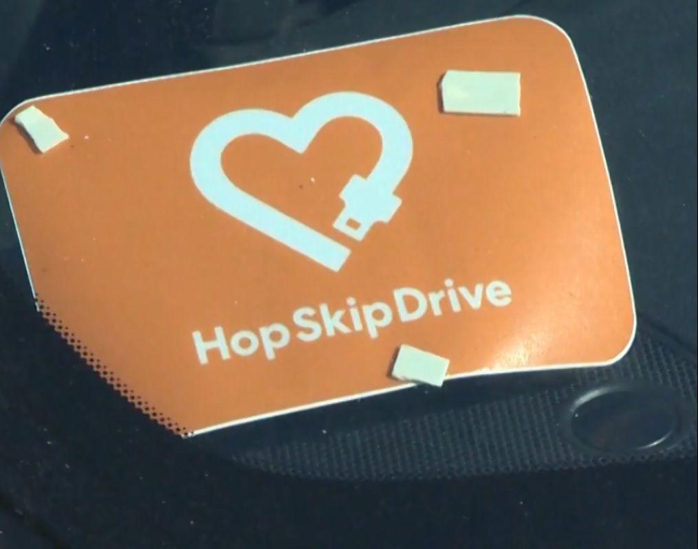 Hopskipdrive Logo - Rideshares Just for Kids - 9 & 10 News