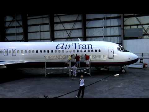 AirTran Logo - Timelapse - Orlando Makes Me Smile Logo Added to AirTran Jet