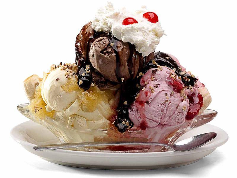 Leatherby's Logo - Leatherby's Family Creamery