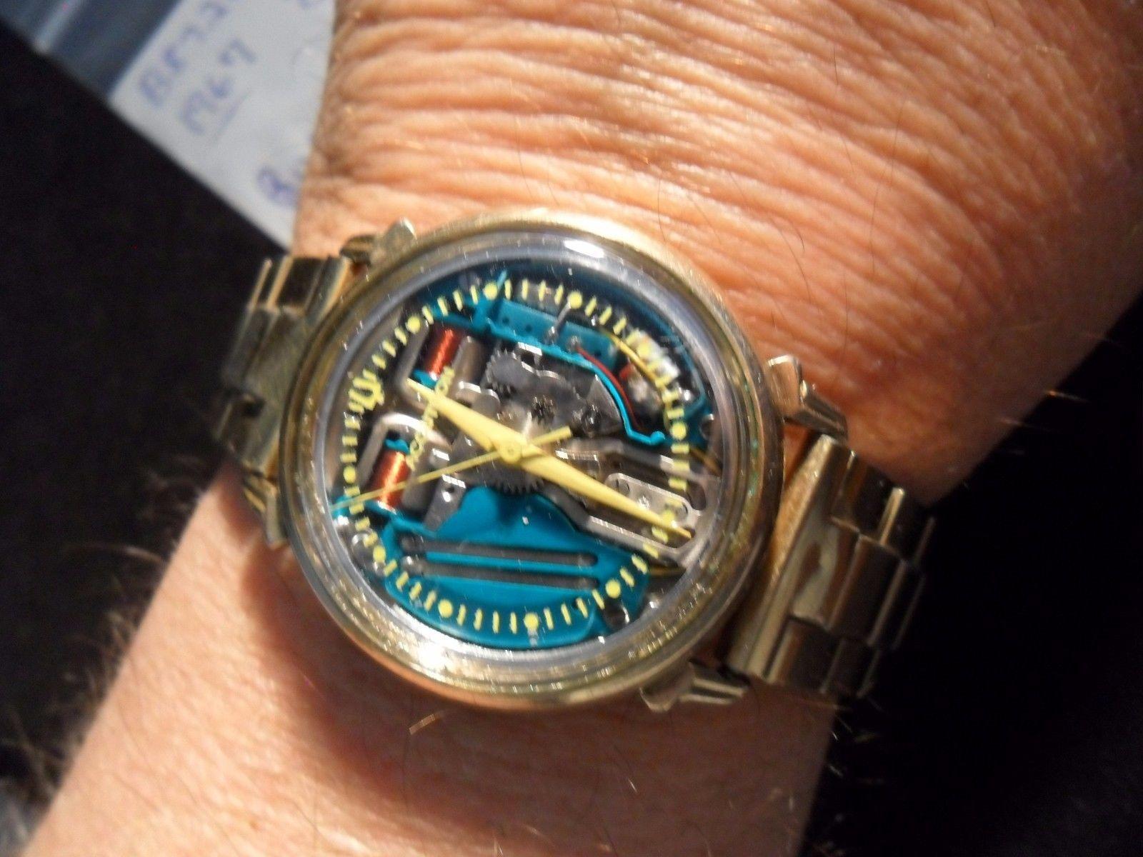 Accutron Logo - BULOVA ACCUTRON 1967 SPACEVIEW YELLOW DOT HANDS CRYSTAL LOGO FLARED