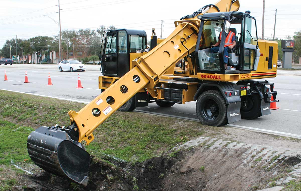 Gradall Logo - Gradall Highway Speed Excavators