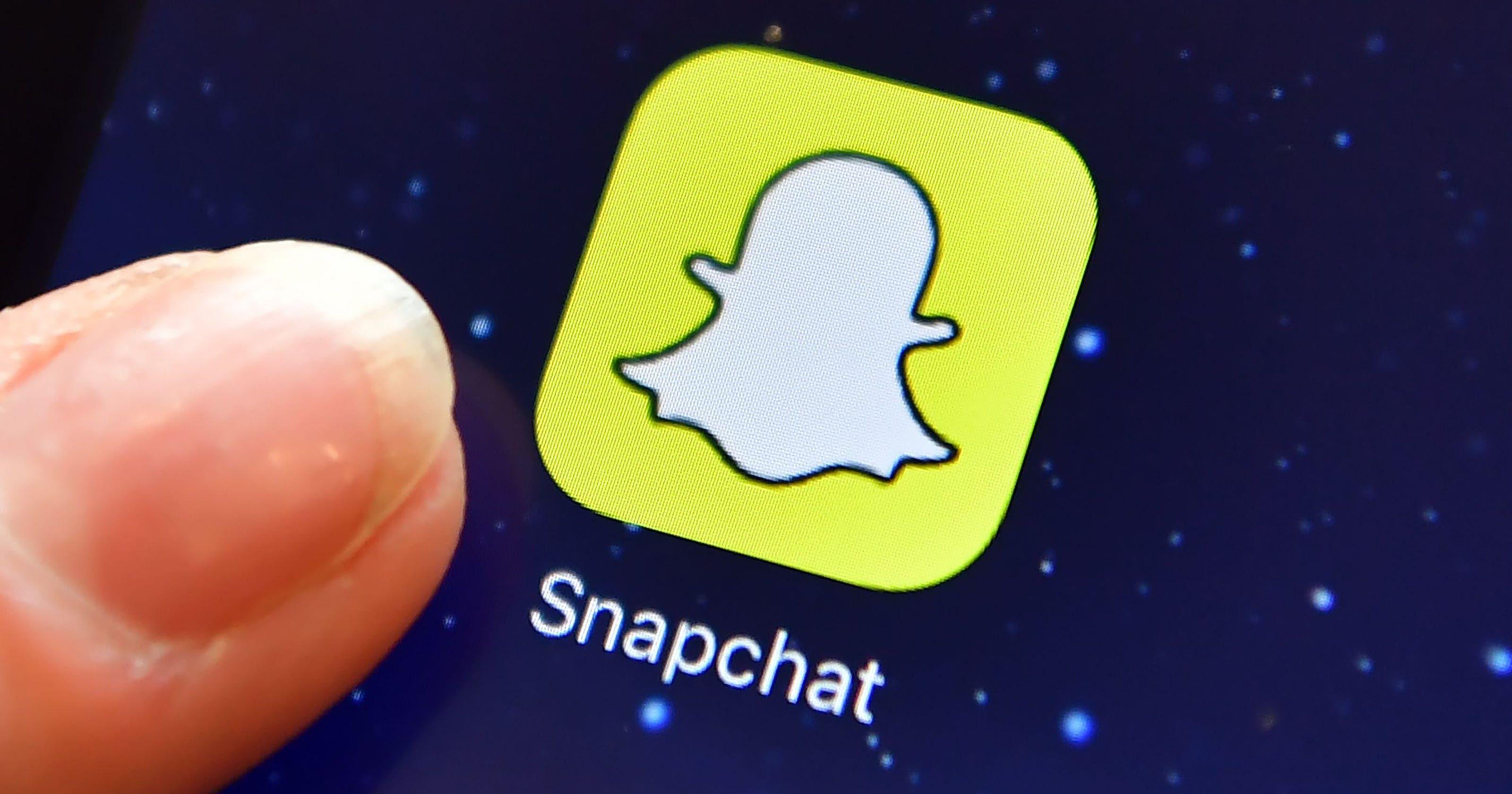 Snapcash Logo - Snapcash: Snapchat is shutting down the mobile payment service