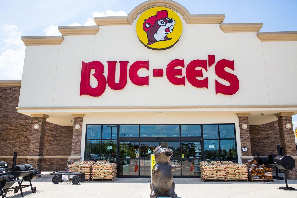 Buc-ee's Logo - Everything You Need to Eat at Buc-ee's, Texas' Road Trip Wonderland ...