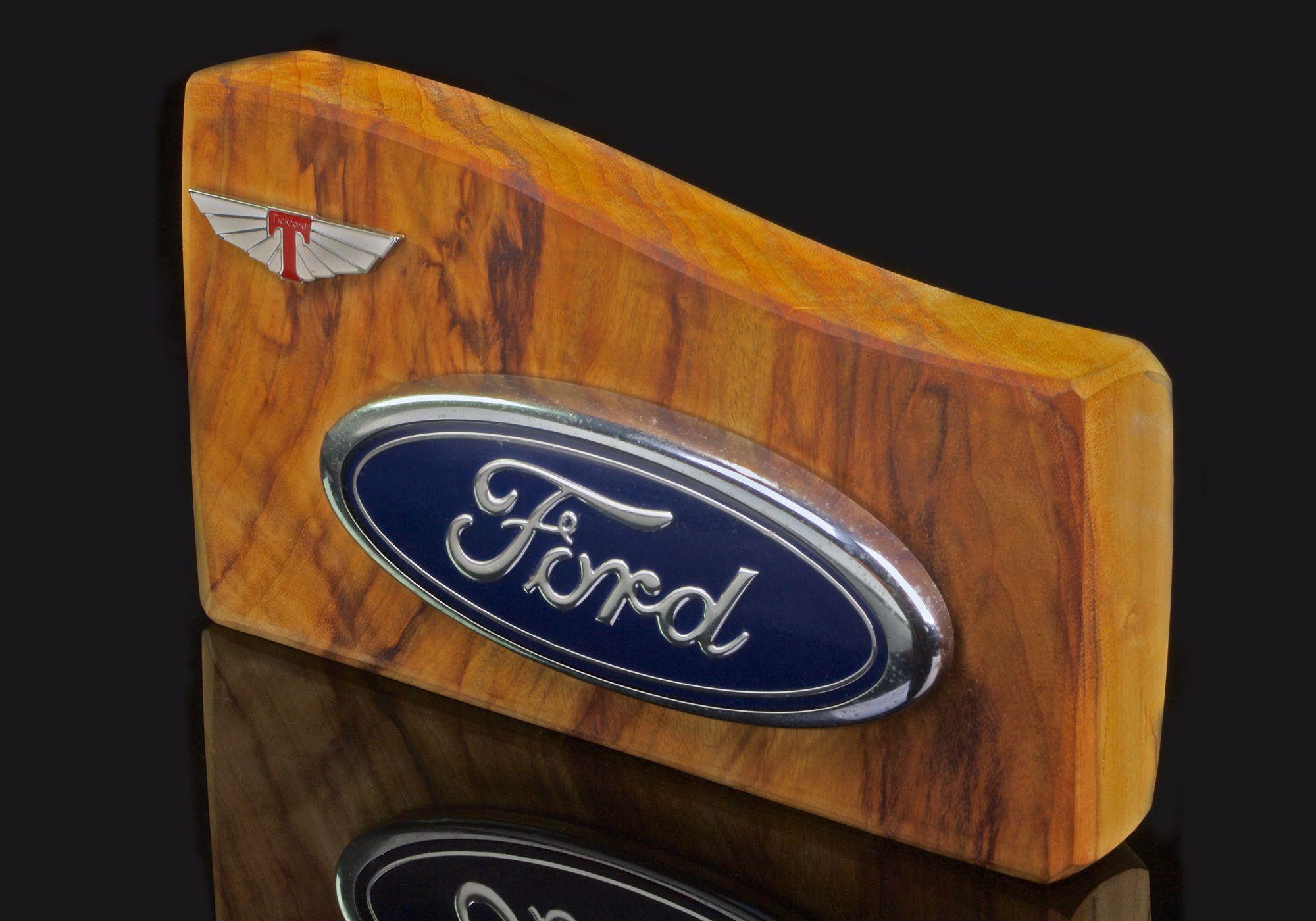 Tickford Logo - MOUNTED FORD MUSTANG OVAL TRUNK EMBLEM & TICKFORD BADGE. Recovery