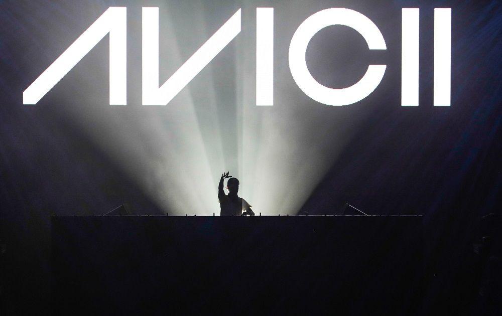 Avicii Logo - Avicii Wins Posthumous VMA for Best Dance Video