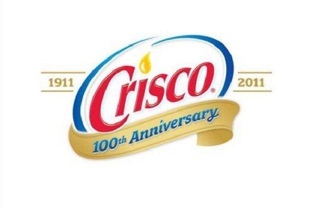 Crisco Logo - Too Slippery to Climb: Police Cover Light Poles with Crisco to Deter ...