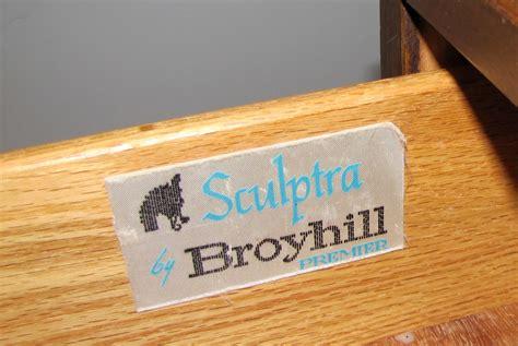 Broyhill Logo - Broyhill Logos