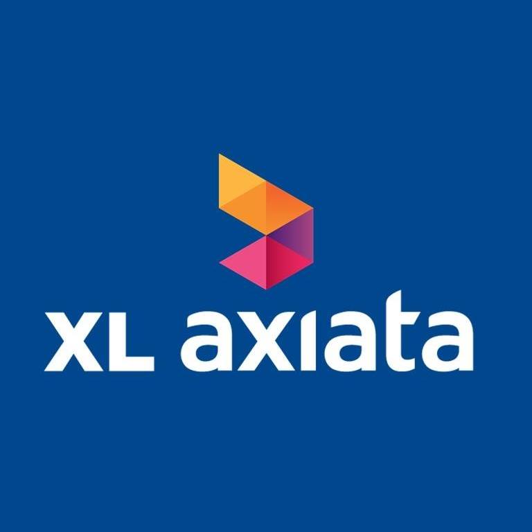 XL Axiata, Logopedia