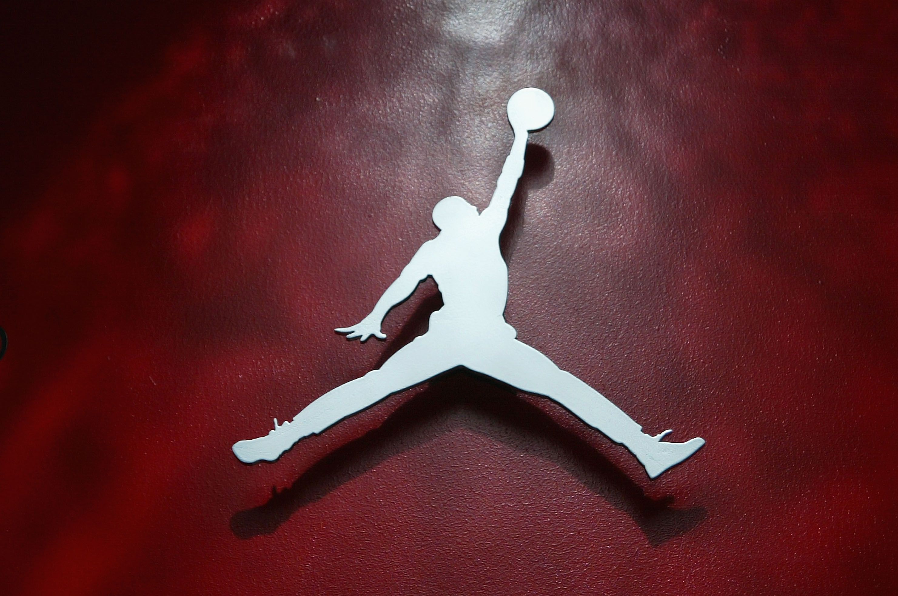 Jordan Logo - Air Jordan Shoe Designer Talks Dropping Nike Swoosh for Jumpman Logo |  News, Scores, Highlights, Stats, and Rumors | Bleacher Report
