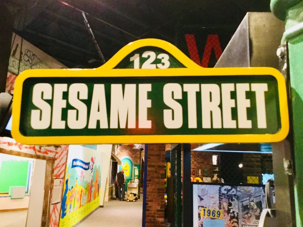 Sesame Street Logo - Sesame Street Signpost | PBS Kids Wiki ...