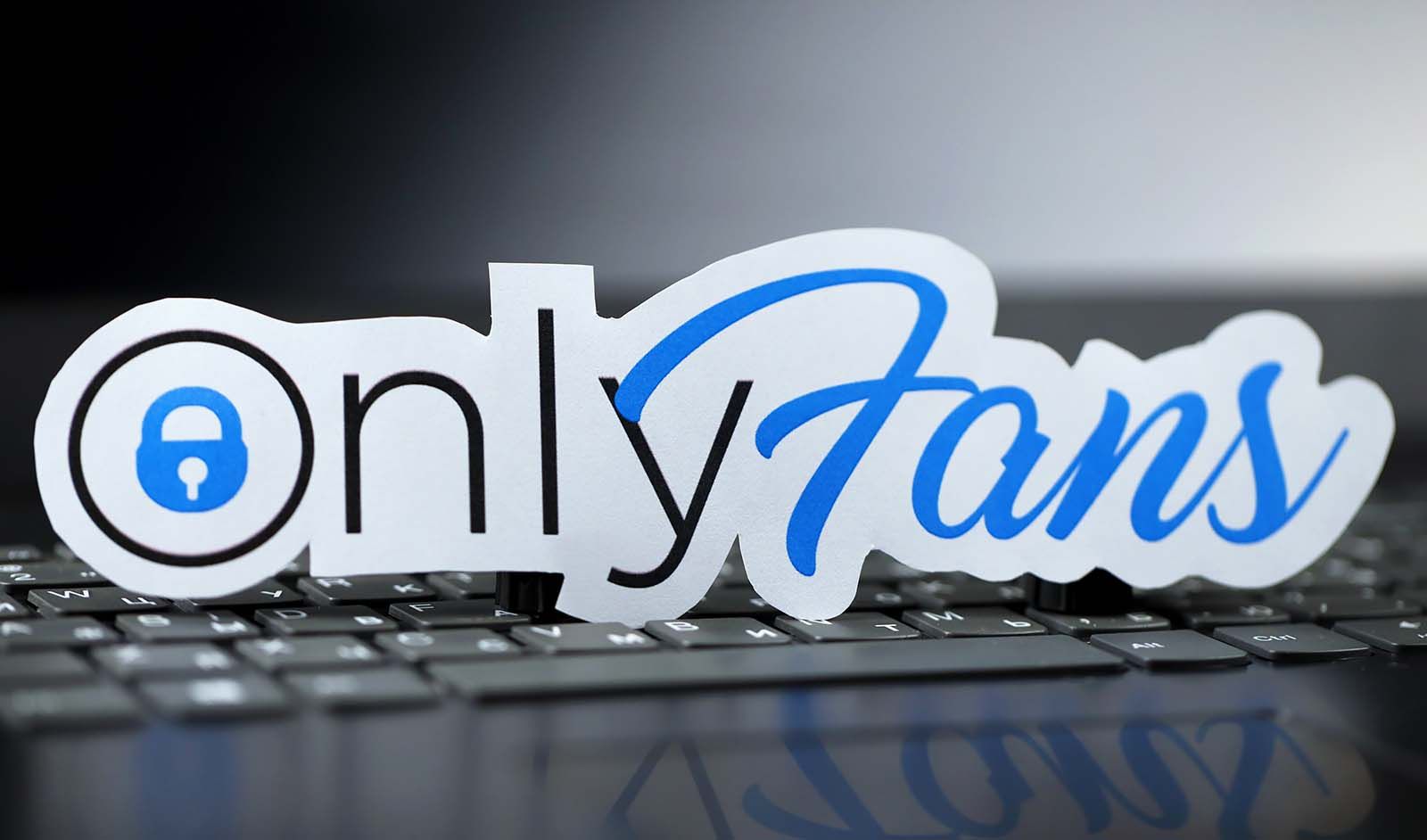 OnlyFans Logo - 11 Things to Know About a Potential OnlyFans SPAC Merger | InvestorPlace