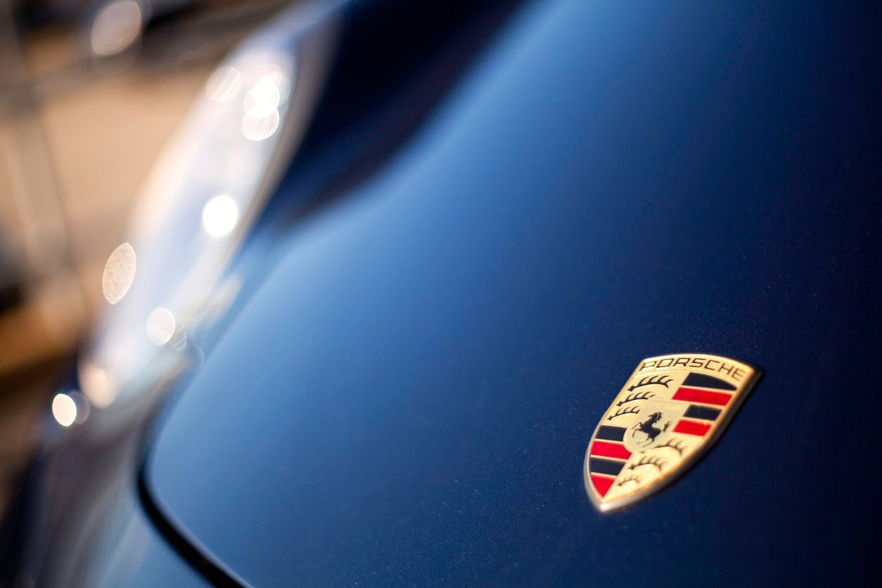 Porsche Logo - 4 Things You Didn't Know About the Porsche Logo | Suncoast Porsche