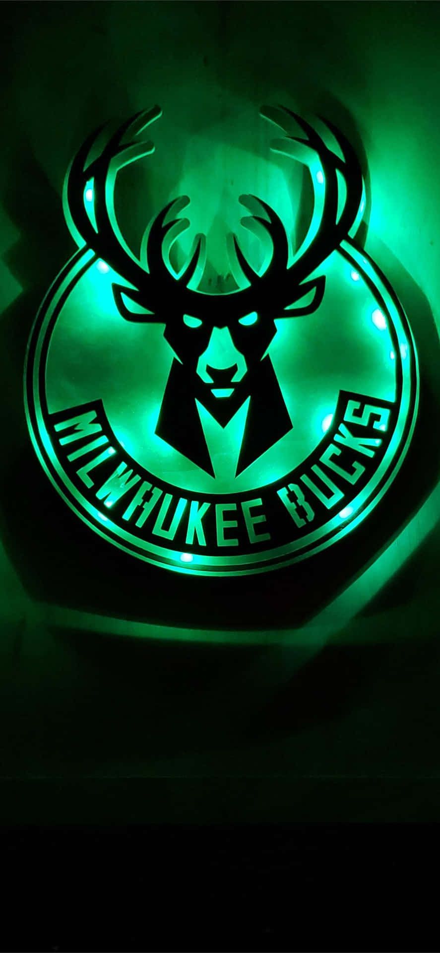 Milwaukee Bucks Logo - Download Milwaukee Bucks Logo Wallpaper | Wallpapers.com
