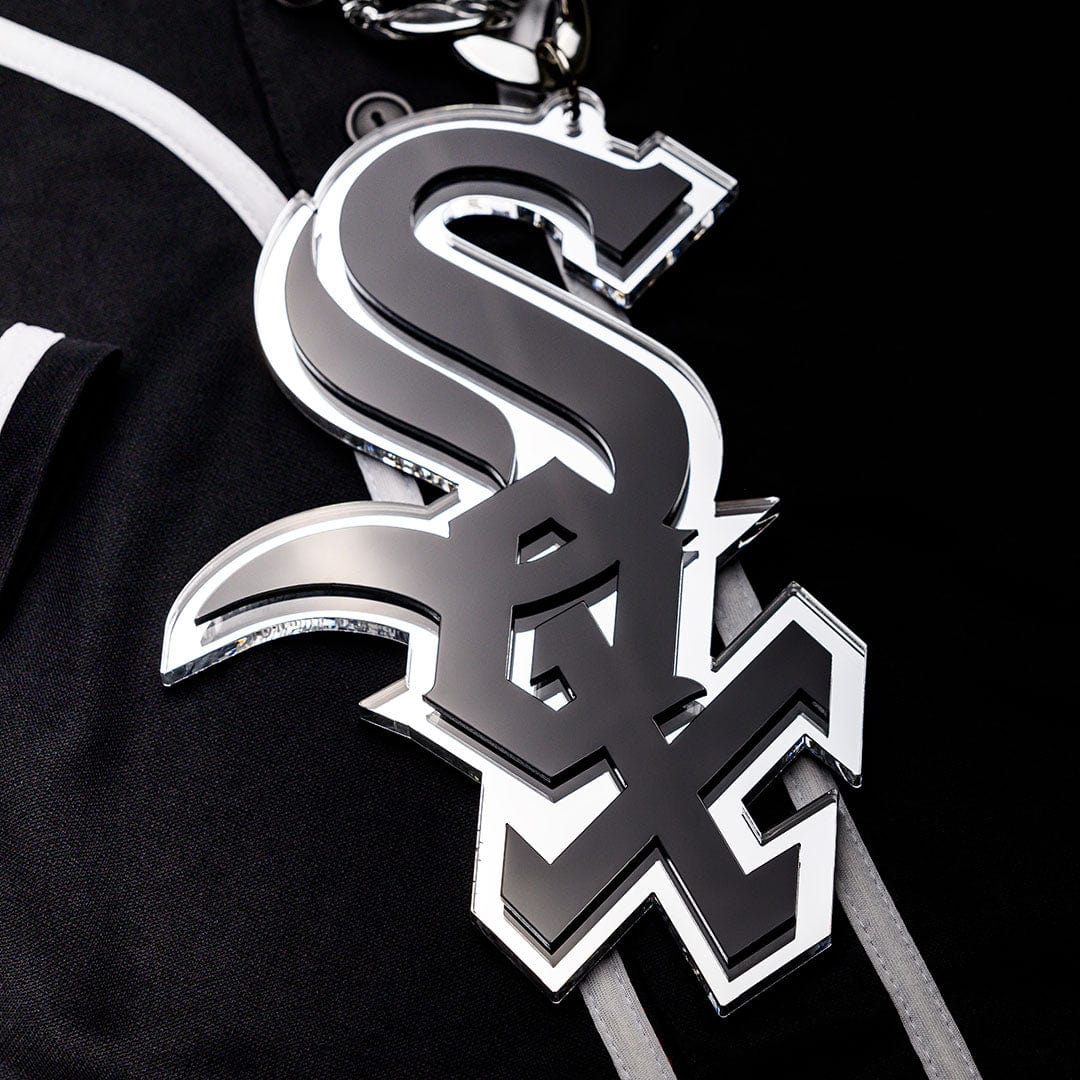 Chicago White Sox Logo - Chicago White Sox MLB Chromatic Turnover Chain - TrophySmack