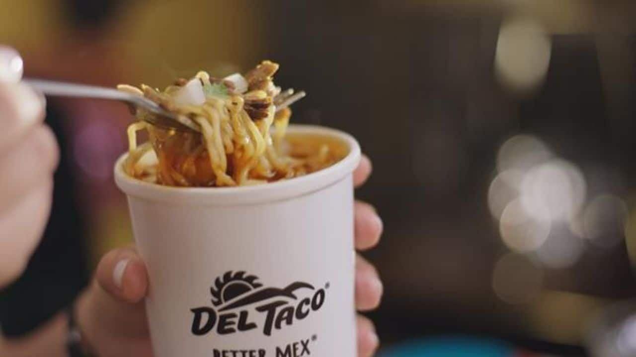 Del Taco Logo - Del Taco May Finally Be Coming to South Carolina. Here Are the Details. -  RetailWire