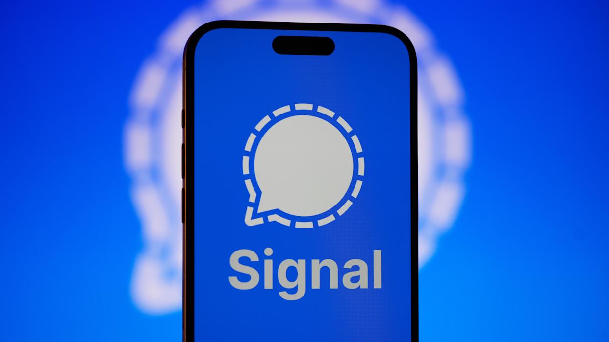 Signal App Logo - Signal Now Lets You Securely Back Up Messages on iPhone