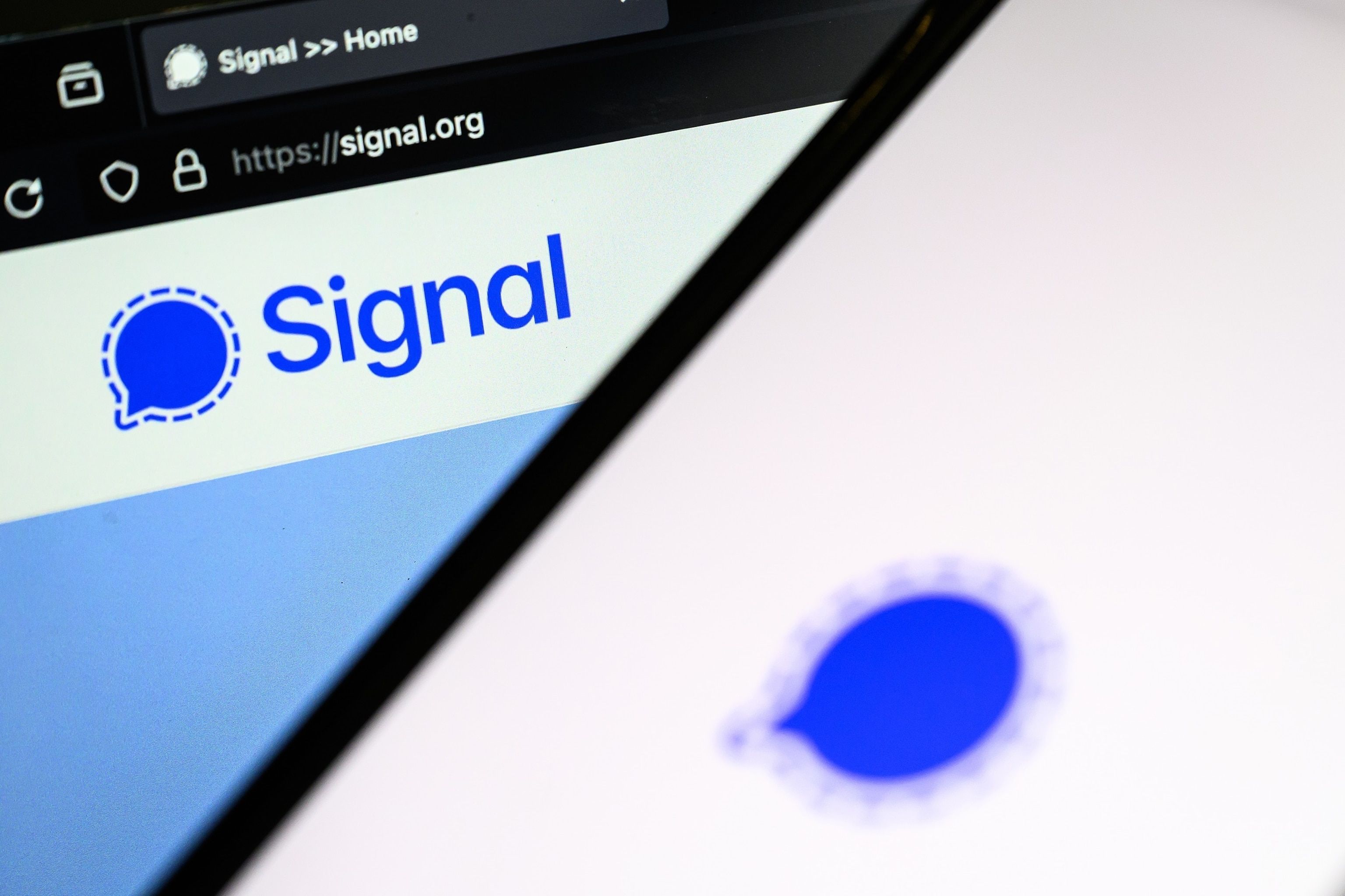 Signal App Logo - What to know about Signal, which the Pentagon previously discouraged  workers from using - ABC News