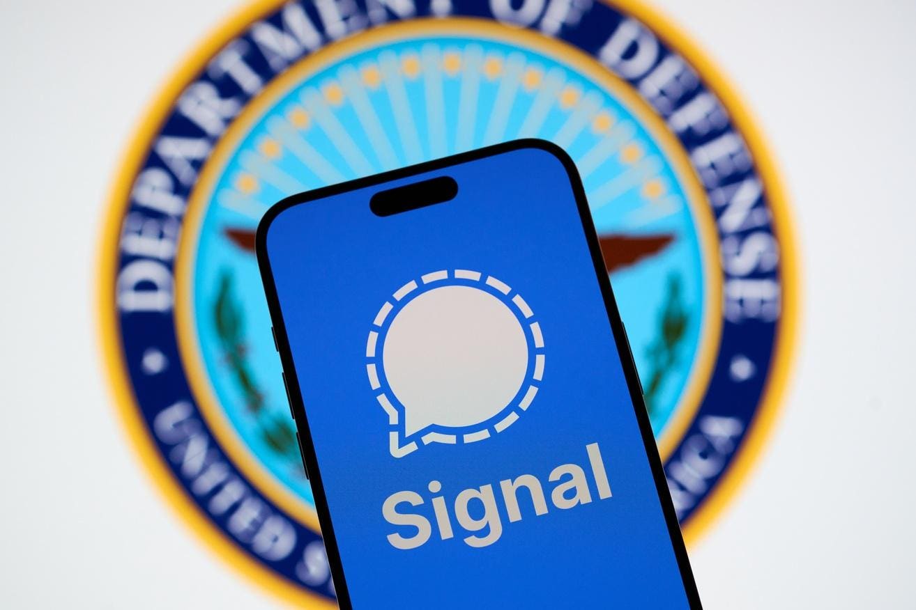 Signal App Logo - Use Of Signal App By Trump Officials Provides Crisis Communication Lessons